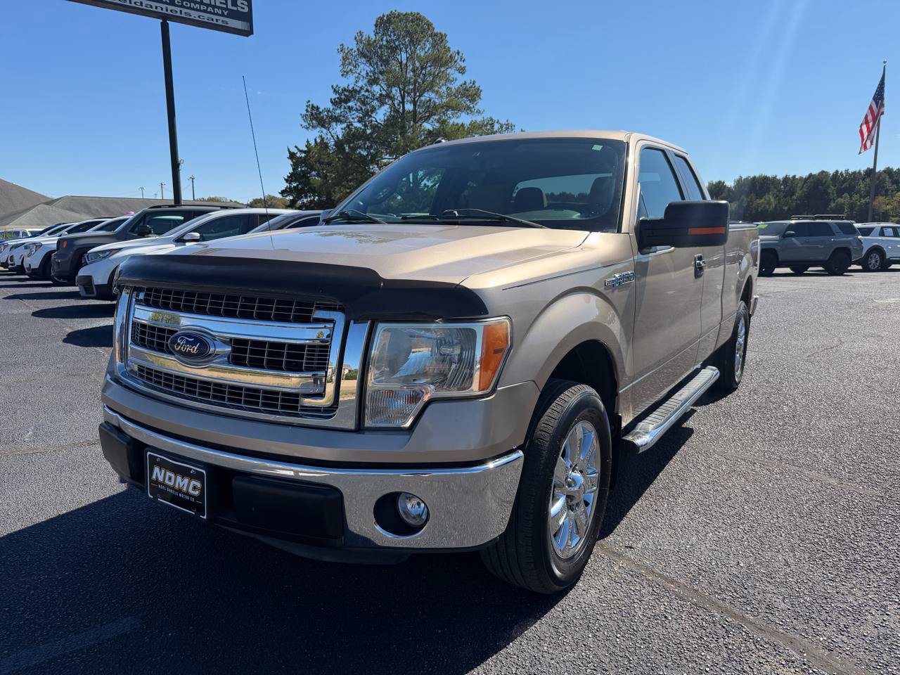 Used 2013 Ford F150 XLT w/ XLT Chrome Pkg RWD image 2