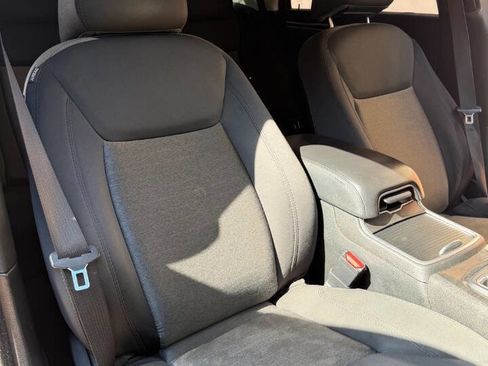 Used 2018 Chrysler 300 Touring w/ Chrome Appearance Package image 14