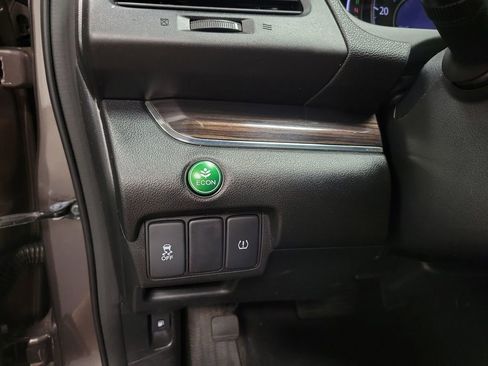Used 2016 Honda CR-V EX-L image 19