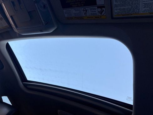 Used 2016 Toyota Tundra Platinum image 4