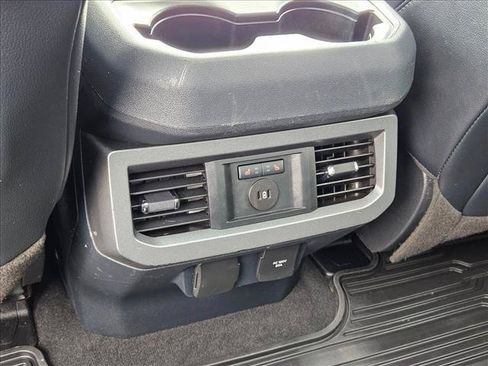Used 2023 Ford F350 Lariat w/ Lariat Ultimate Package AWD/4WD image 17