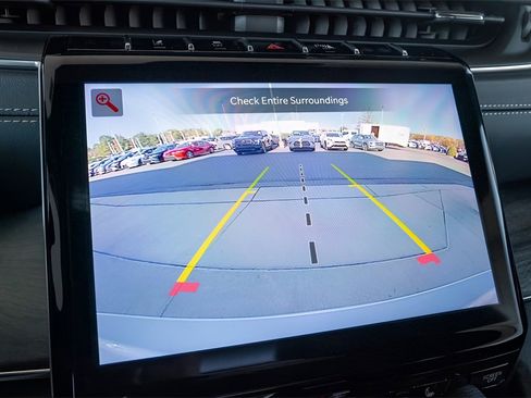 Used 2024 Jeep Grand Cherokee L Overland w/ Luxury Tech Group IV image 11