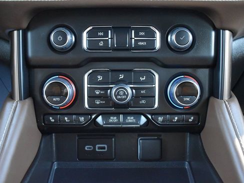 Used 2023 Chevrolet Tahoe High Country image 20