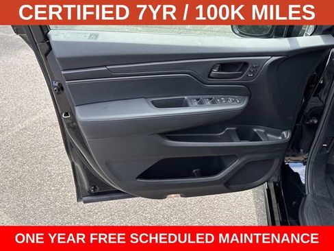 Used 2025 Honda Odyssey Sport-L image 13