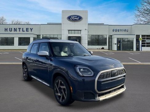Used 2025 MINI Cooper Countryman SE AWD/4WD image 3