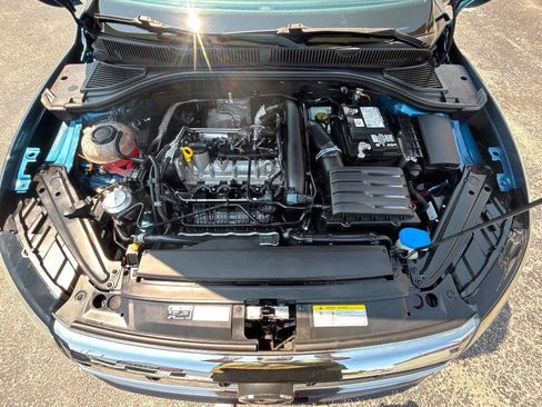 Used 2021 Volkswagen Jetta SE FWD image 36