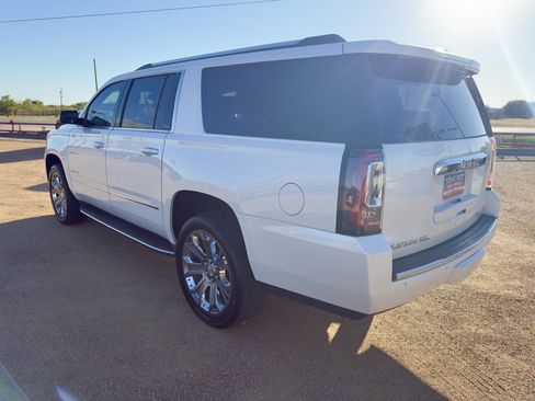Used 2016 GMC Yukon XL Denali w/ Open Road Package image 7
