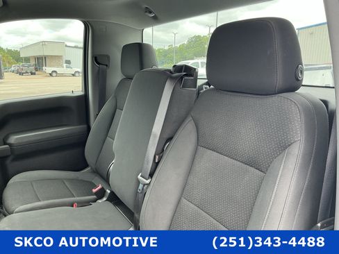Used 2021 Chevrolet Silverado 1500 W/T RWD image 13