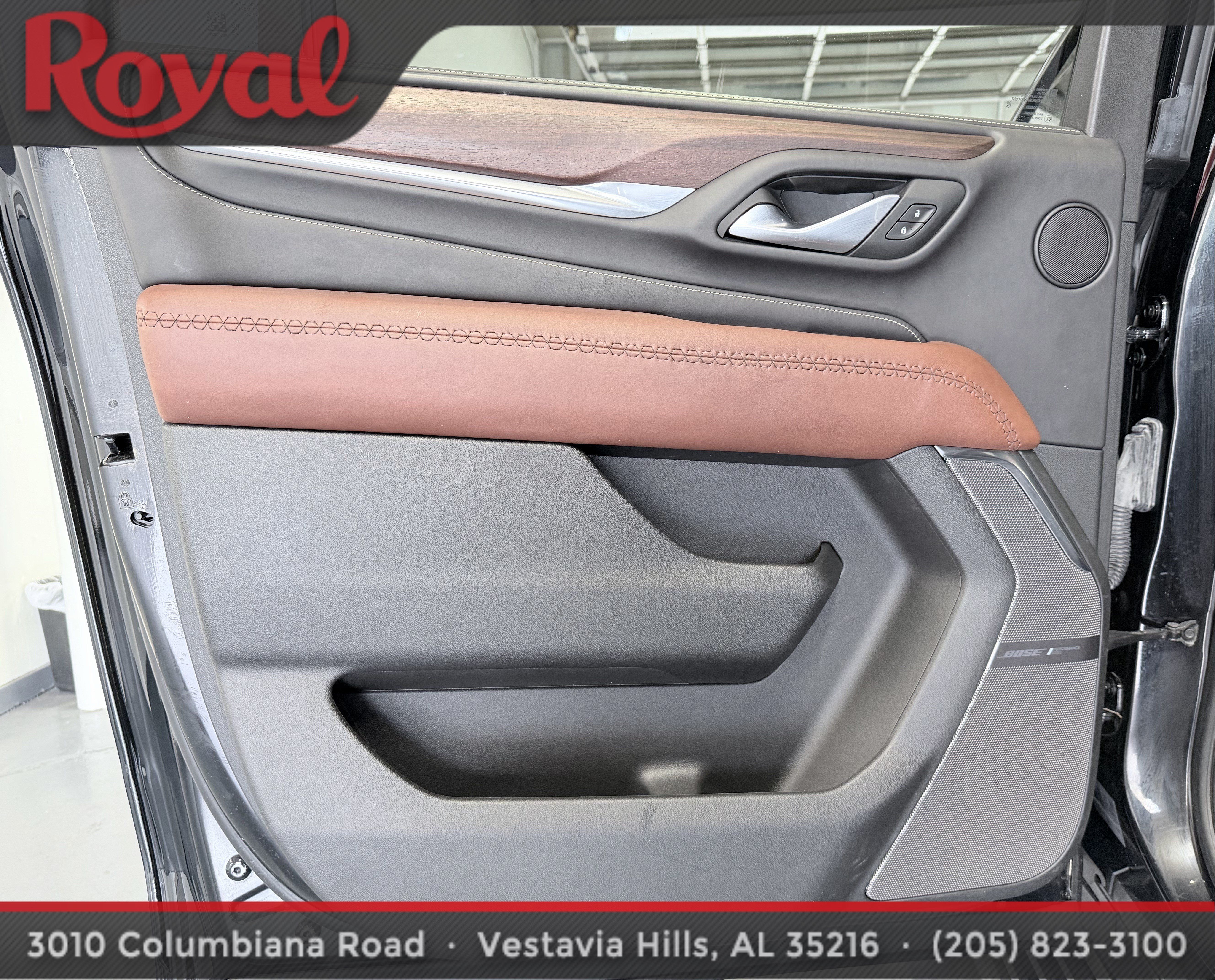 Used 2023 GMC Yukon XL Denali Ultimate AWD/4WD image 11