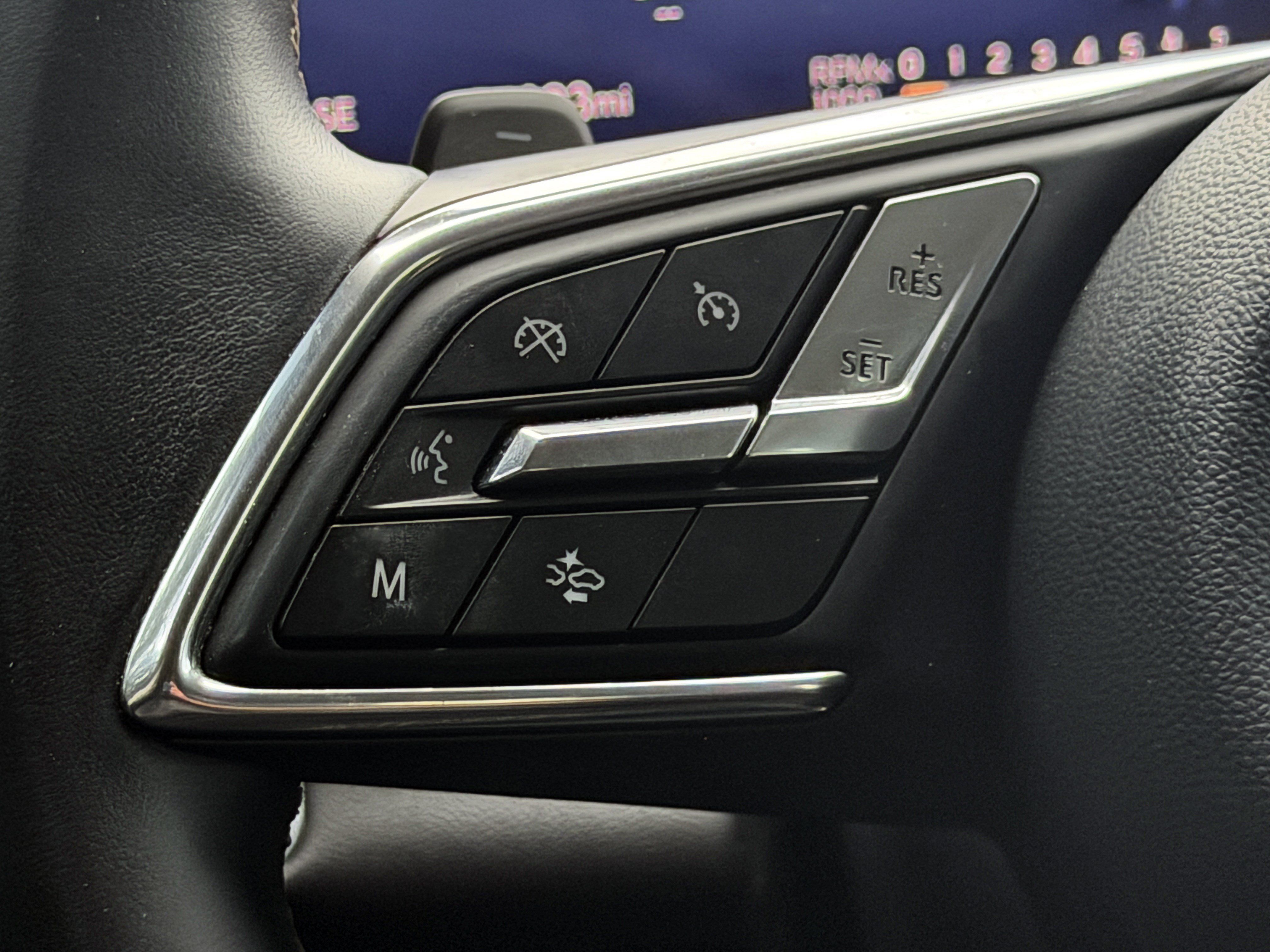 Used 2024 Buick Envision Preferred AWD/4WD image 17