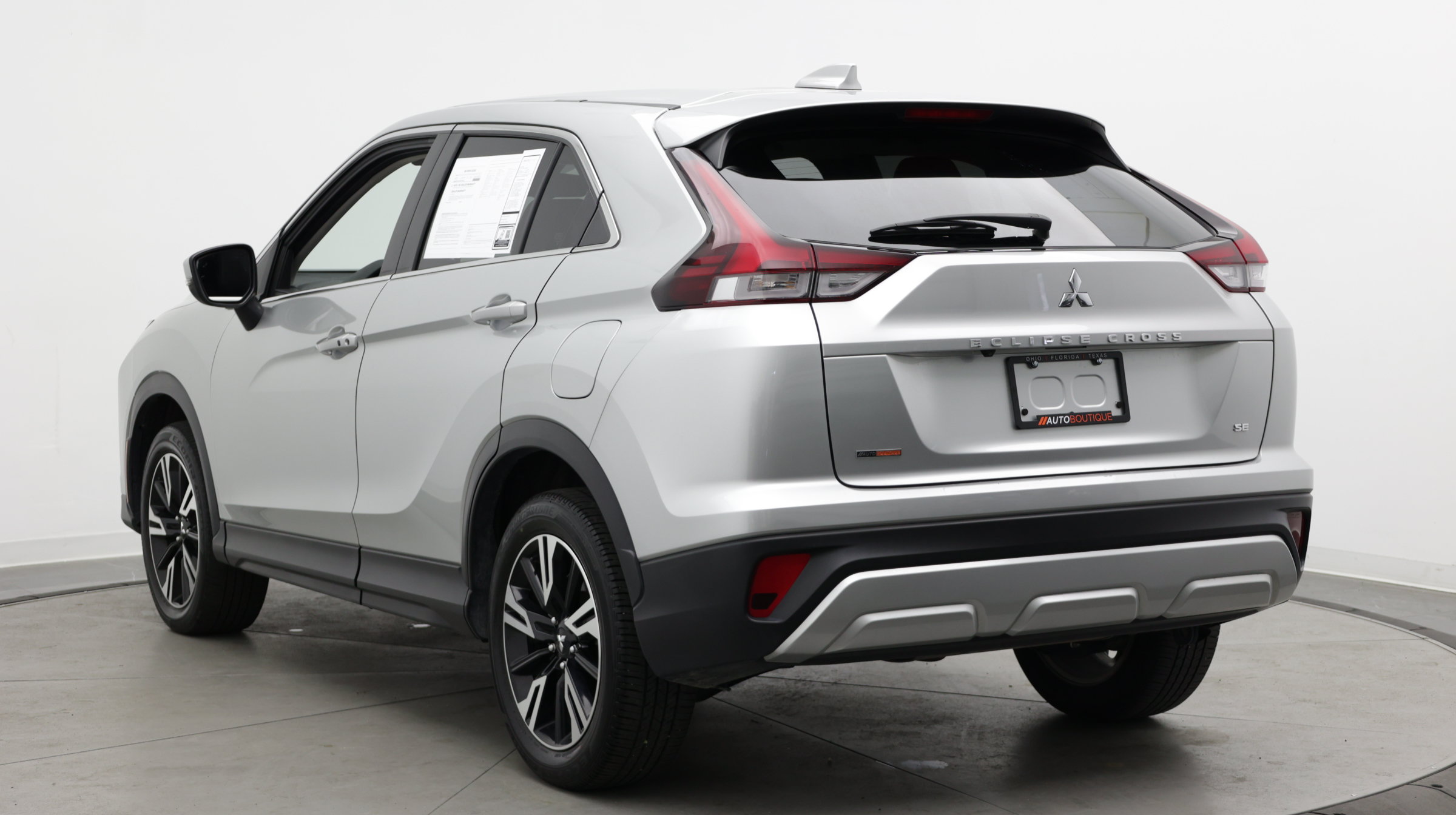 Used 2024 Mitsubishi Eclipse Cross SE AWD/4WD image 5