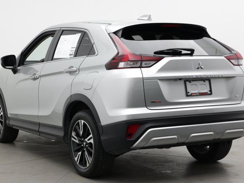 Used 2024 Mitsubishi Eclipse Cross SE AWD/4WD image 5
