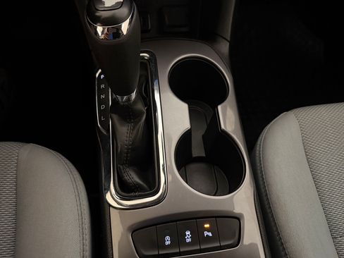Used 2019 Chevrolet Cruze LT w/ Convenience Package FWD image 19