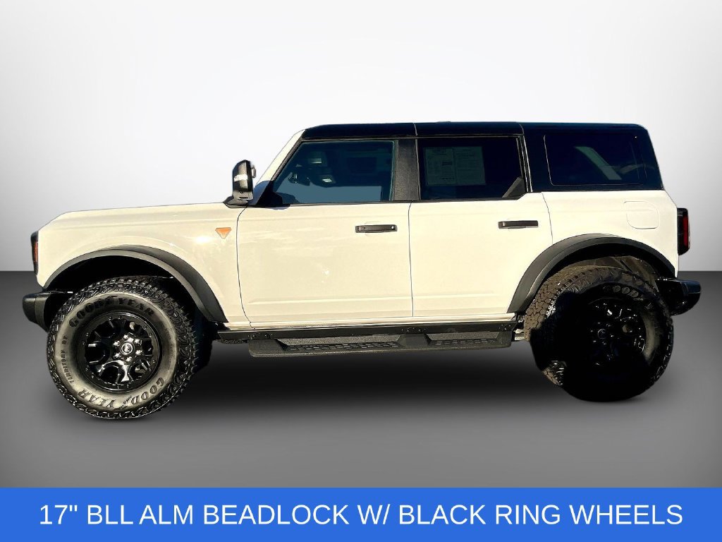 Used 2025 Ford Bronco Badlands AWD/4WD image 4
