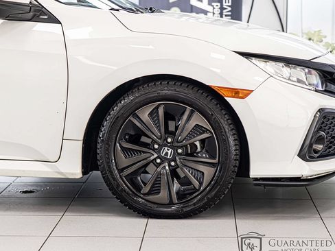 Used 2019 Honda Civic EX image 11