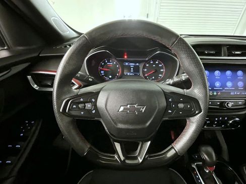 Certified 2022 Chevrolet TrailBlazer RS w/ Sun and Liftgate Package image 11