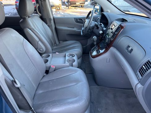 Used 2007 Kia Sedona EX w/ Luxury Pkg image 12