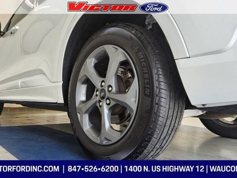 Used 2024 Ford Escape ST-Line w/ Tech Pack #1 AWD/4WD image 7
