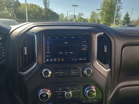 Used 2020 GMC Sierra 1500 AT4 w/ AT4 Premium Package AWD/4WD image 22