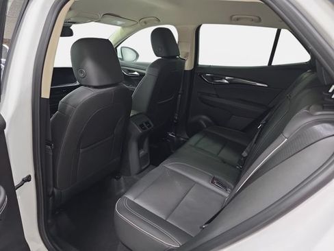 Used 2023 Buick Envision Essence AWD/4WD image 12
