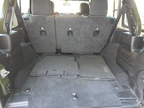 Used 2021 Jeep Wrangler Unlimited Sport w/ Dual Top Group AWD/4WD image 7