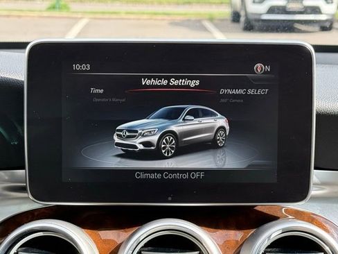 Used 2017 Mercedes-Benz GLC 300 4MATIC Coupe image 37