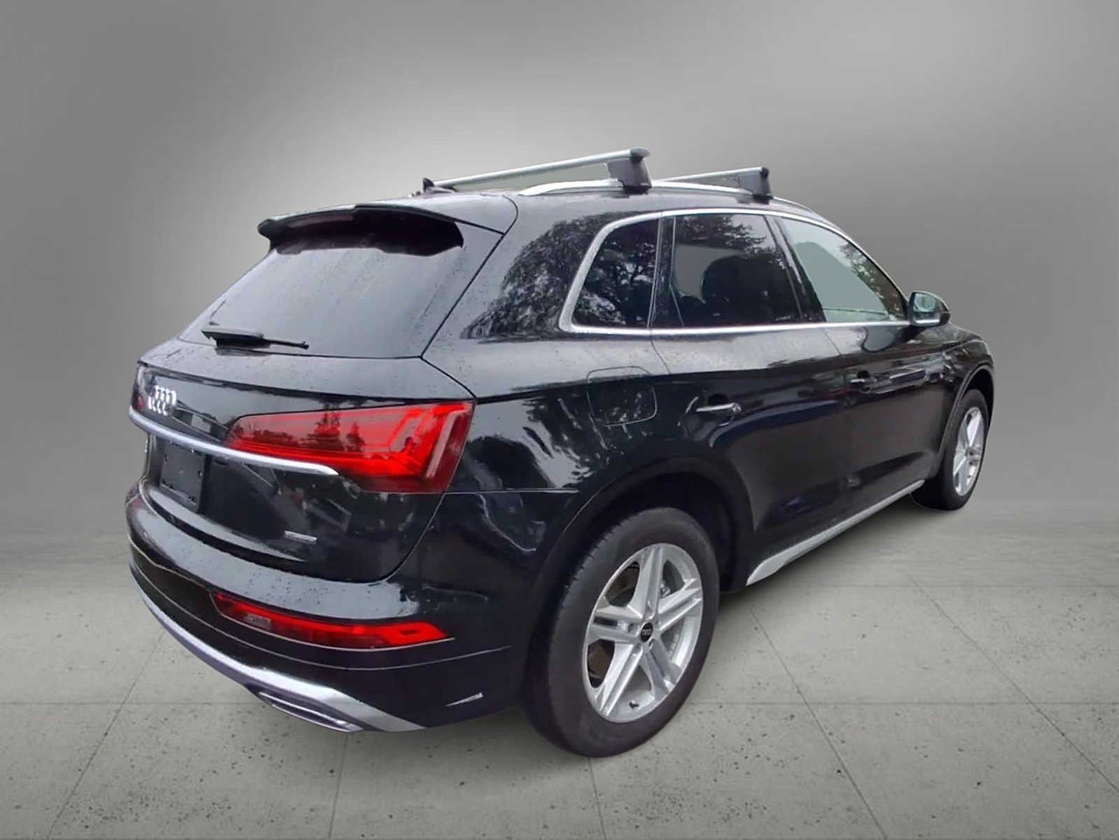 Used 2024 Audi Q5 e Premium w/ Convenience Package AWD/4WD image 8