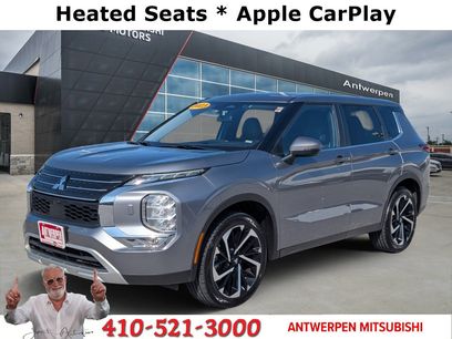 Used 2023 Mitsubishi Outlander SE