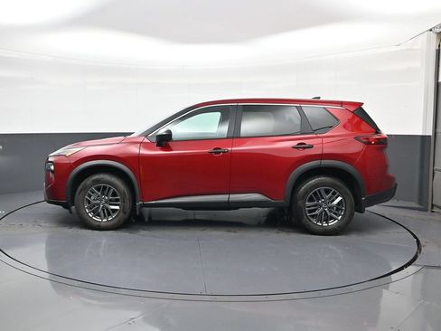 Used 2026 Nissan Rogue S FWD image 5