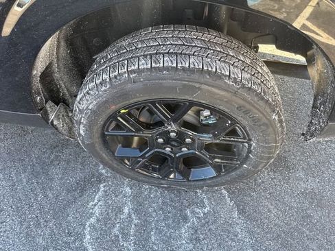 New 2026 Ford Maverick Lariat w/ Black Appearance Package image 14