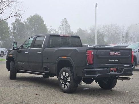 New 2026 GMC Sierra 3500 Denali w/ Denali Reserve Package AWD/4WD image 6