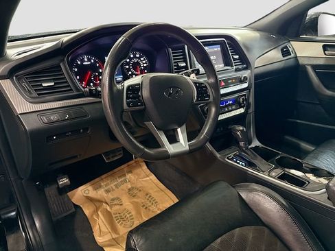 Used 2019 Hyundai Sonata Sport image 10