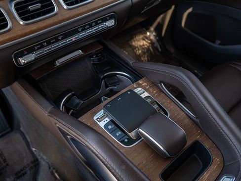 Used 2020 Mercedes-Benz GLE 350 image 20