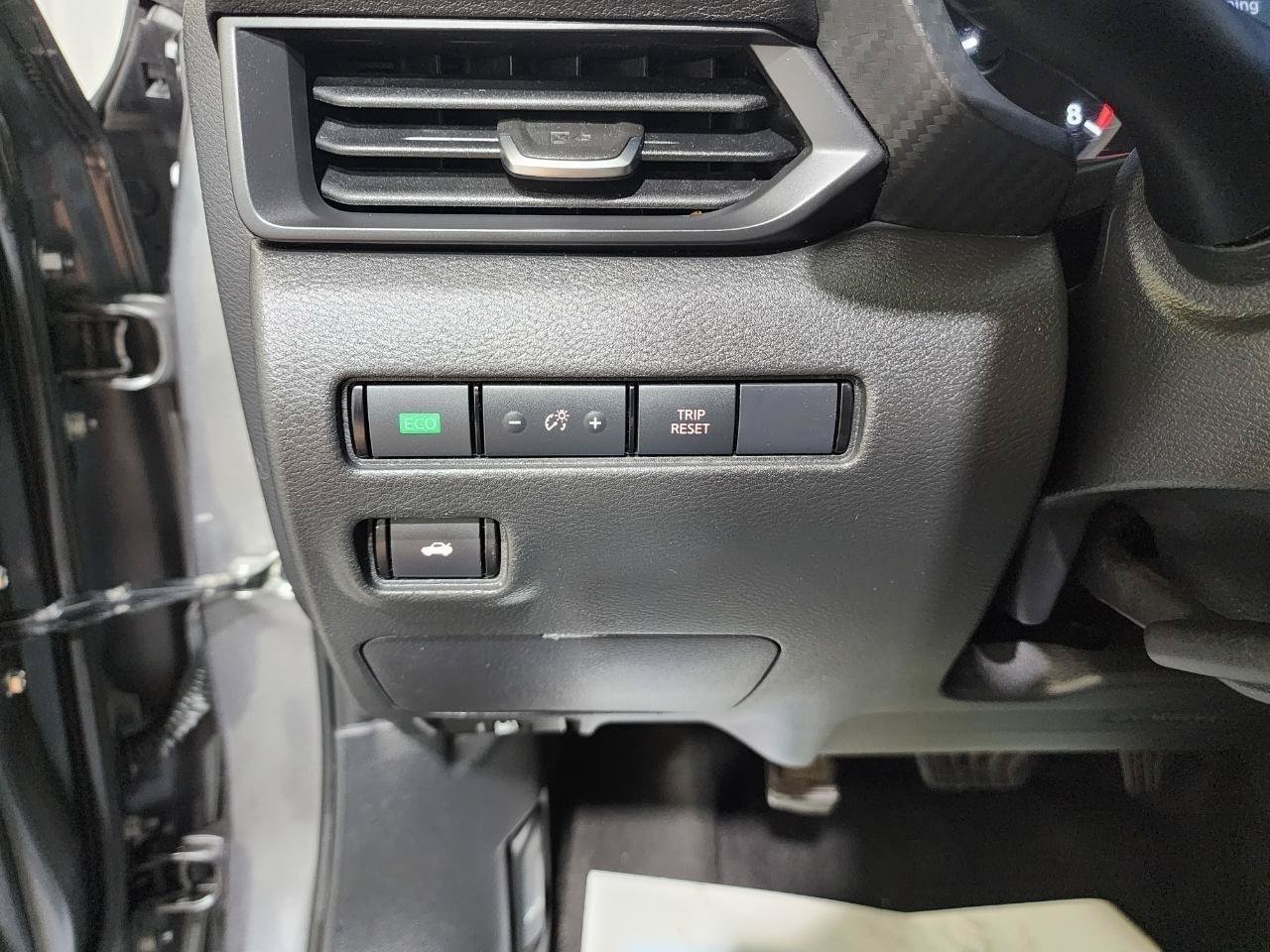 Used 2024 Nissan Sentra S FWD image 10
