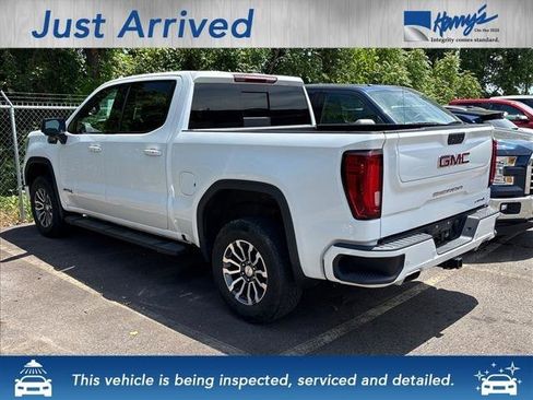 Certified 2020 GMC Sierra 1500 AT4 w/ AT4 Premium Package AWD/4WD image 2