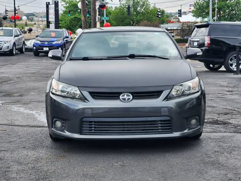 Used 2013 Scion tC FWD image 4