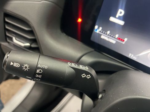 New 2026 Nissan Sentra SV w/ SV Convenience Package FWD image 43