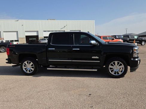 Used 2018 Chevrolet Silverado 1500 High Country AWD/4WD image 9