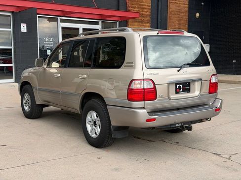 Used 2001 Lexus LX 470 4WD image 3