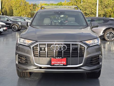 Used 2023 Audi Q7 3.0T Premium Plus w/ Premium Plus Package AWD/4WD image 9