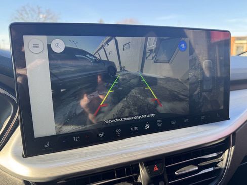 Used 2024 Ford Escape Platinum image 12