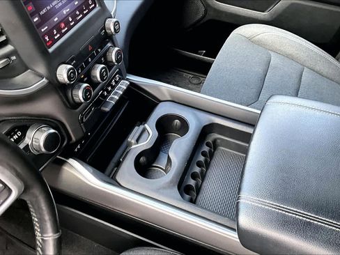 Used 2019 RAM 1500 Big Horn RWD image 17