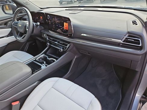 New 2026 Chevrolet Traverse High Country image 29