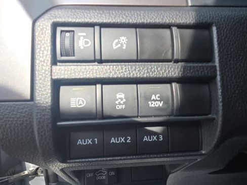 Used 2024 Toyota Tacoma TRD Sport w/ TRD Sport Upgrade Package image 33