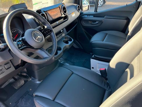 New 2026 Mercedes-Benz Sprinter 2500 image 11