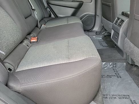 Certified 2022 Nissan Rogue SV image 17