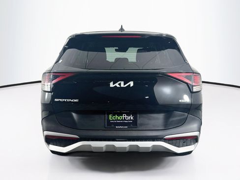 Used 2025 Kia Sportage LX AWD/4WD image 7