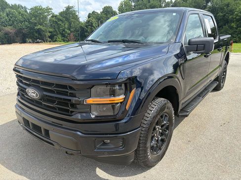Used 2025 Ford F150 XLT w/ Equipment Group 302A MID AWD/4WD image 7
