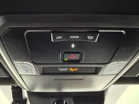 Used 2025 Toyota Tacoma SR5 image 21