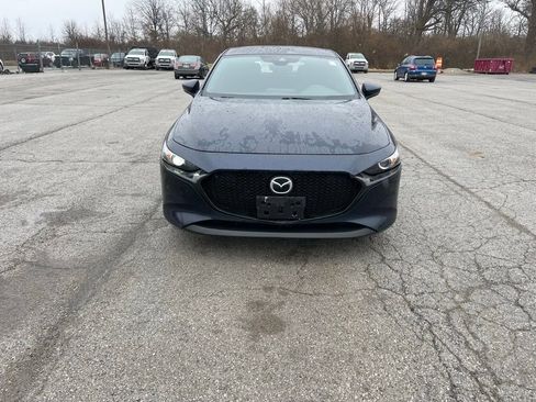 Used 2019 MAZDA MAZDA3 AWD Hatchback w/ Preferred Pkg image 8